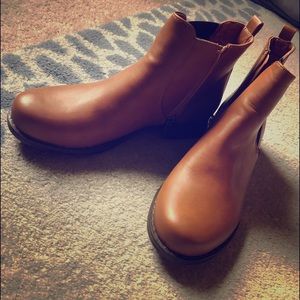UniLady ankle boots